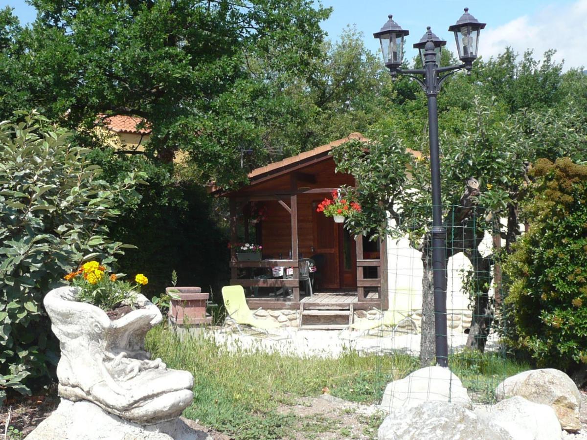 Les Chalets Du Verger Des Ascarines Corneilla-de-Conflent المظهر الخارجي الصورة