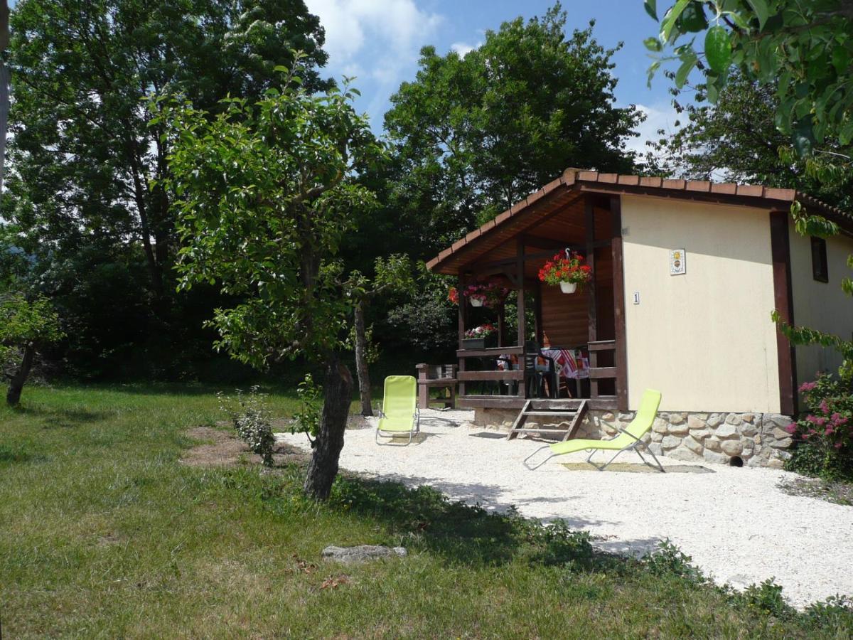 Les Chalets Du Verger Des Ascarines Corneilla-de-Conflent المظهر الخارجي الصورة