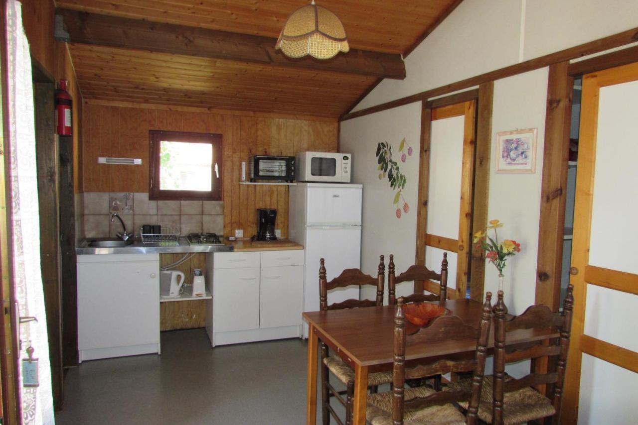 Les Chalets Du Verger Des Ascarines Corneilla-de-Conflent المظهر الخارجي الصورة